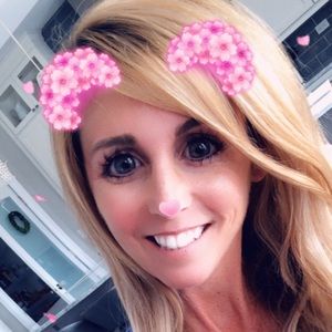 Meet your Posher, Marissa